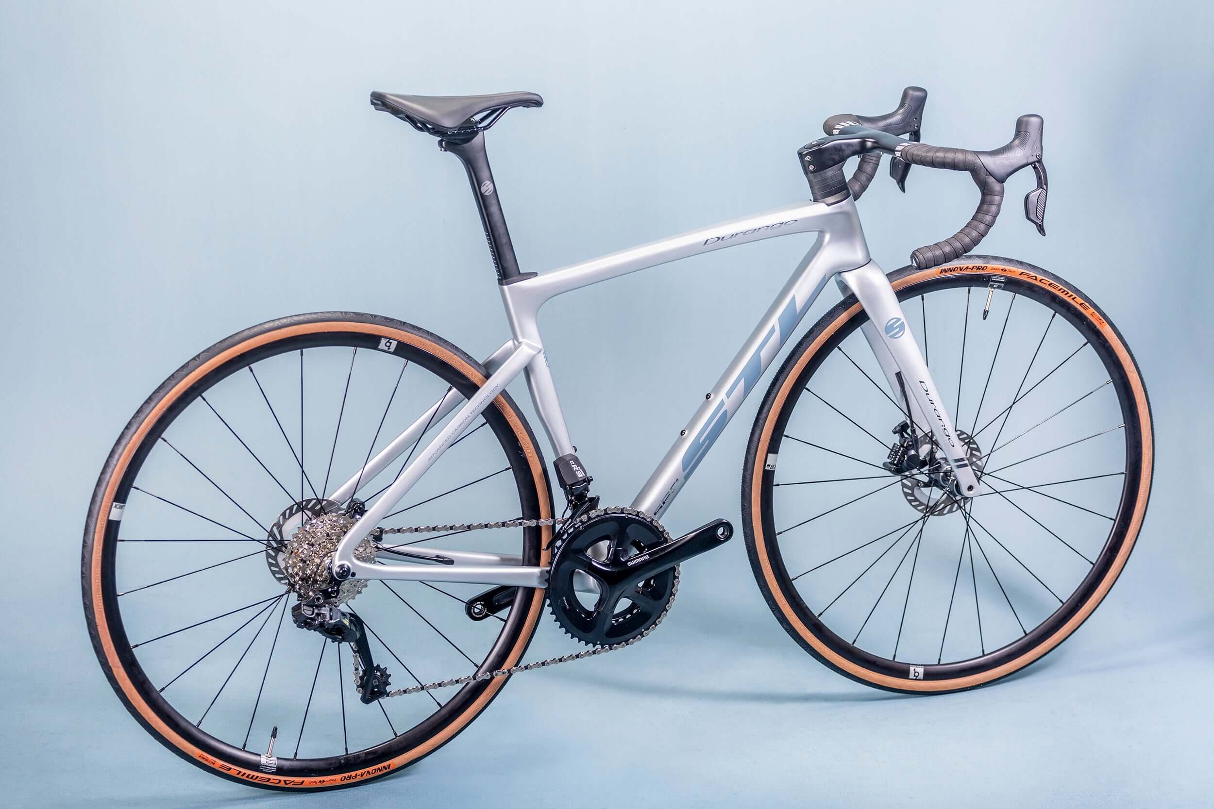 Bicicleta Durango Carbono Plata Gris 12V Cambios Electrónicos | Bicicleta,Ruta | STL Bikes