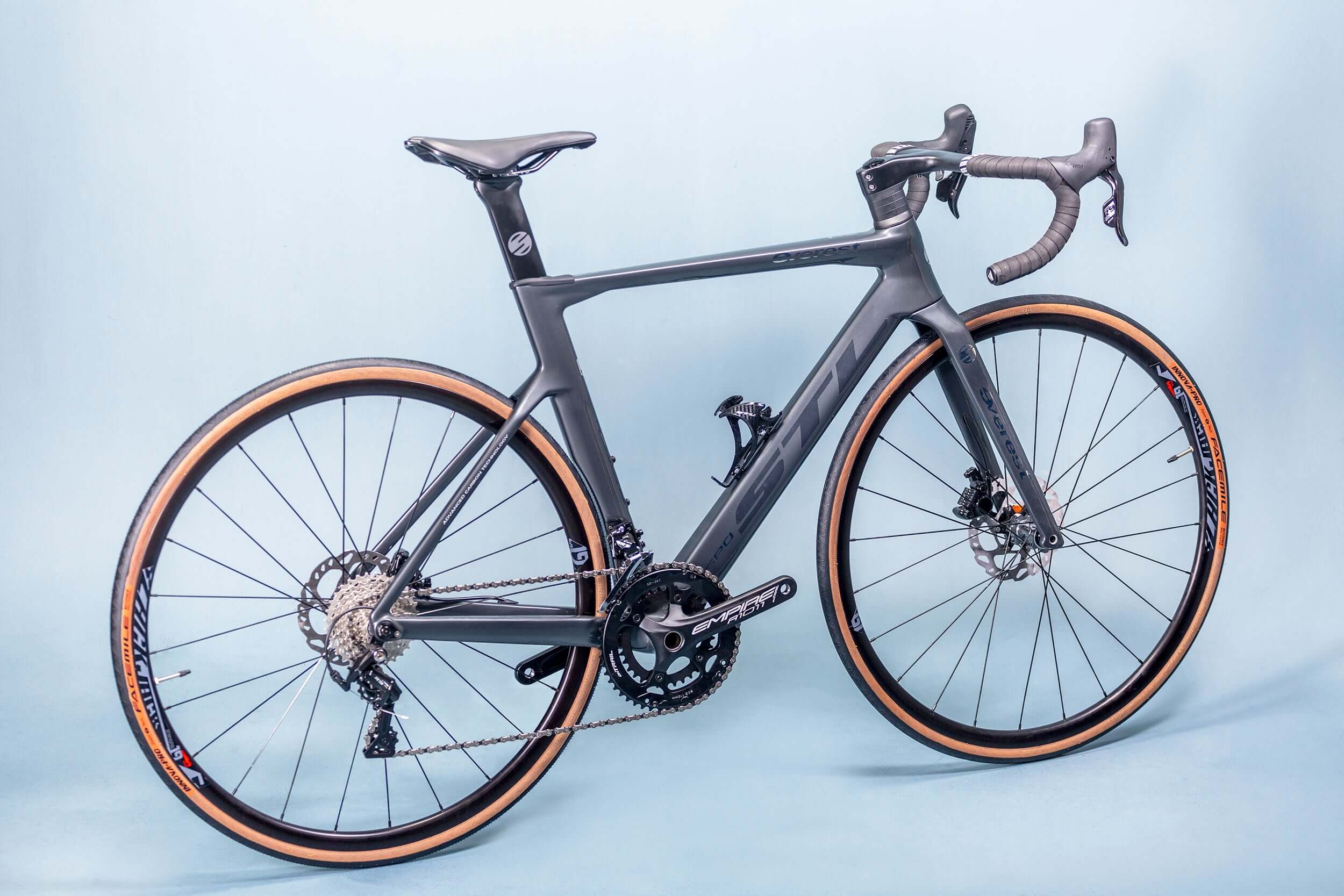 Bicicleta Everest Carbono Negro 11V | Bicicleta,Ruta | STL Bikes