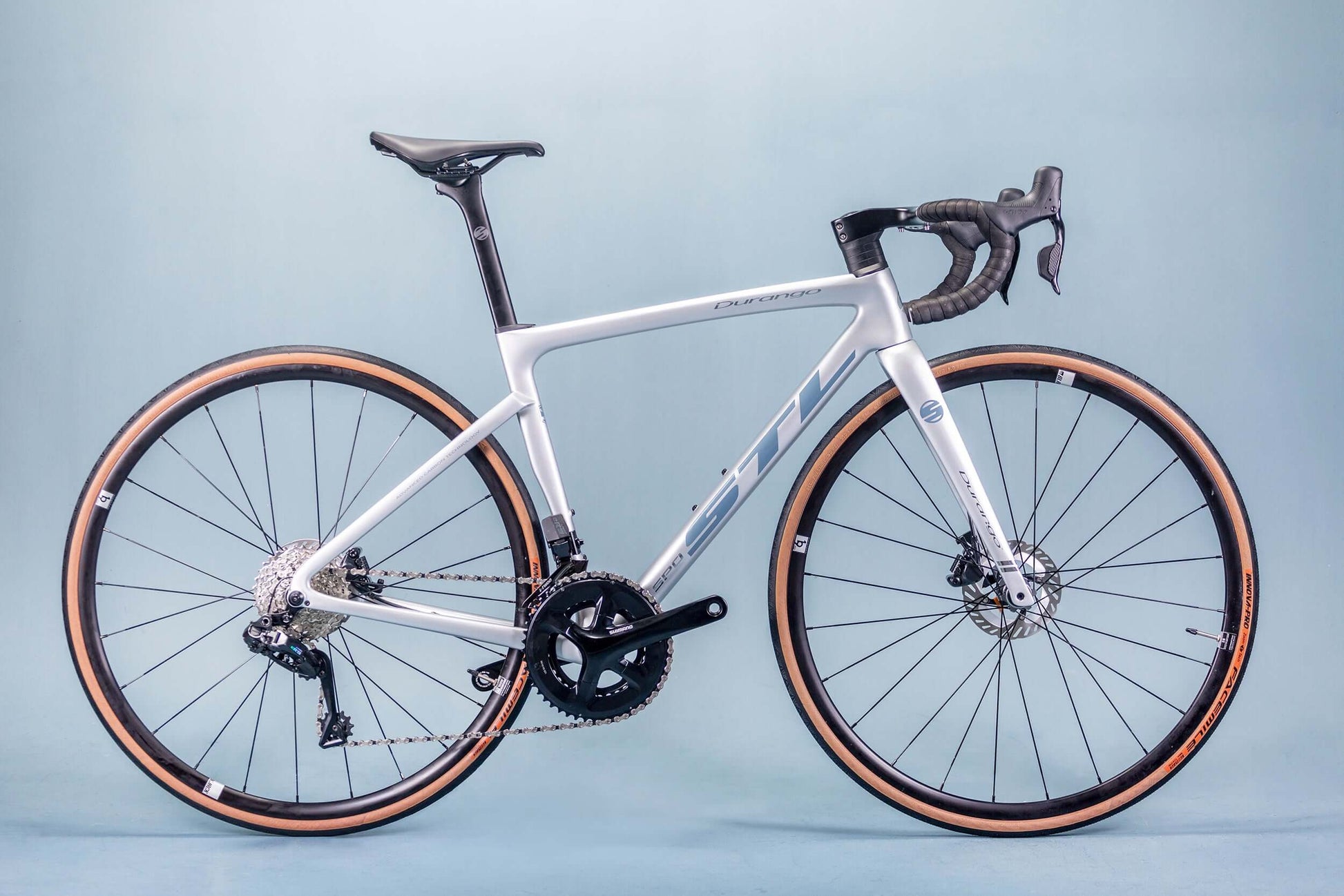 Bicicleta Durango Carbono Plata Gris 12V Cambios Electrónicos | Bicicleta,Ruta | STL Bikes