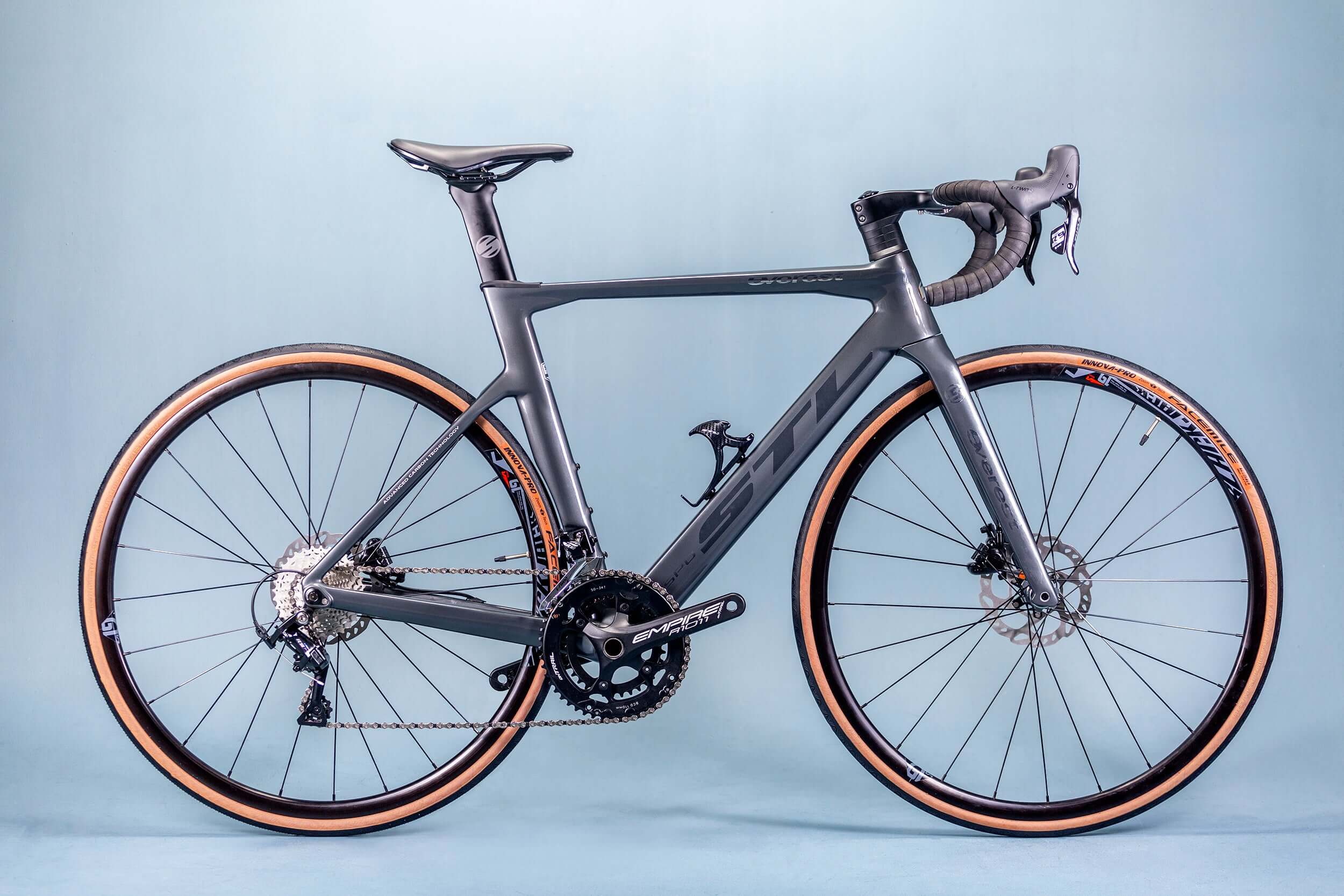 Bicicleta Everest Carbono Negro 11V | Bicicleta,Ruta | STL Bikes