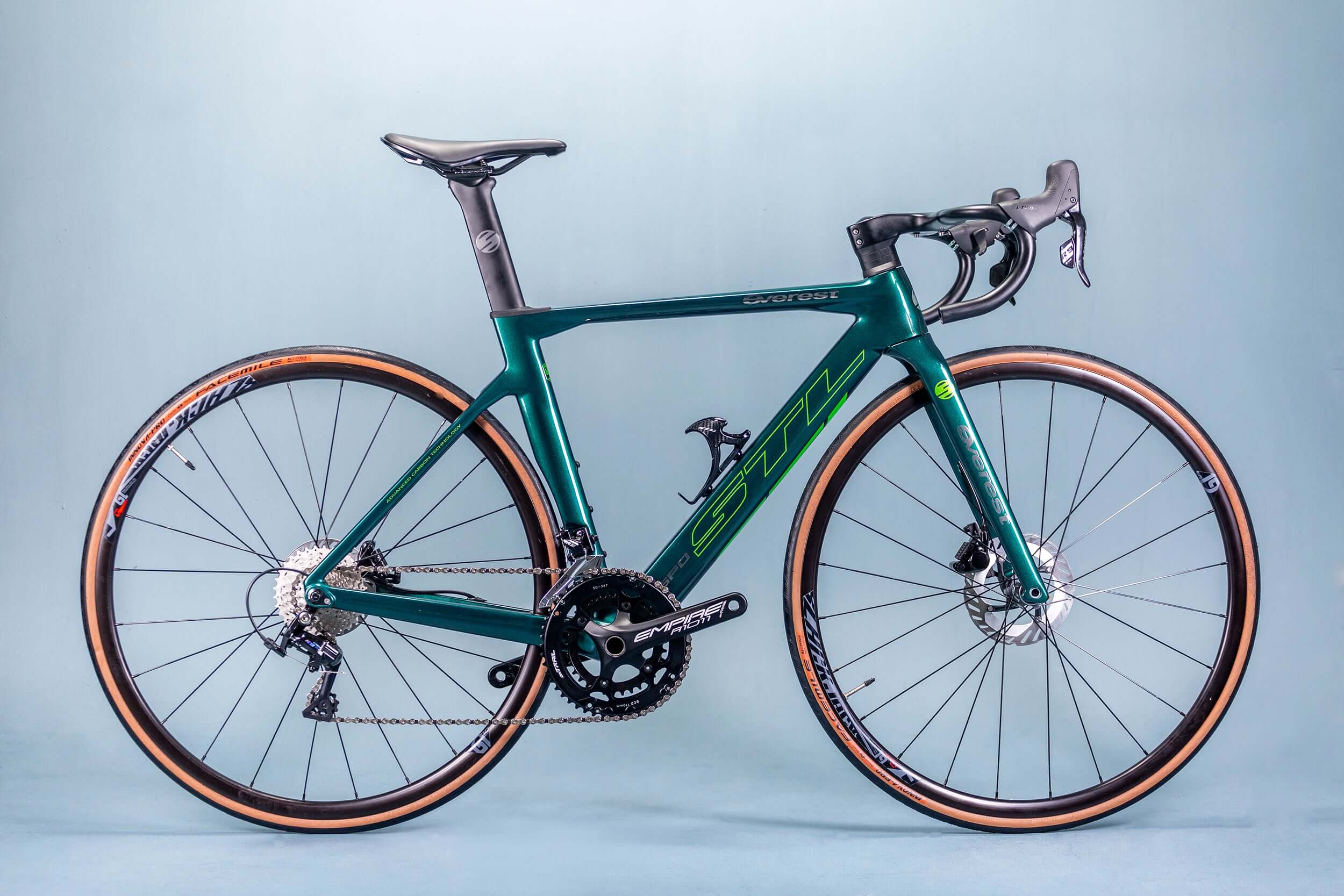 Bicicleta Everest Carbono Verde 11V | Bicicleta,Ruta | STL Bikes